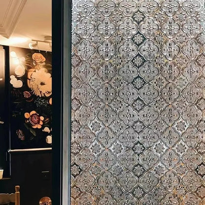 Fönsterfilm med ornamentmönster