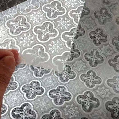 Fönsterfilm med ornamentmönster